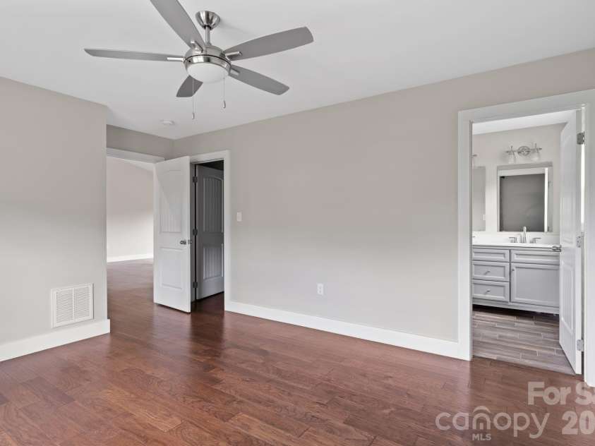 111 Bluebird Meadows Court, Alexander, NC 28701.  MLS# CAR4402349, YatesRealty ID 36858. 