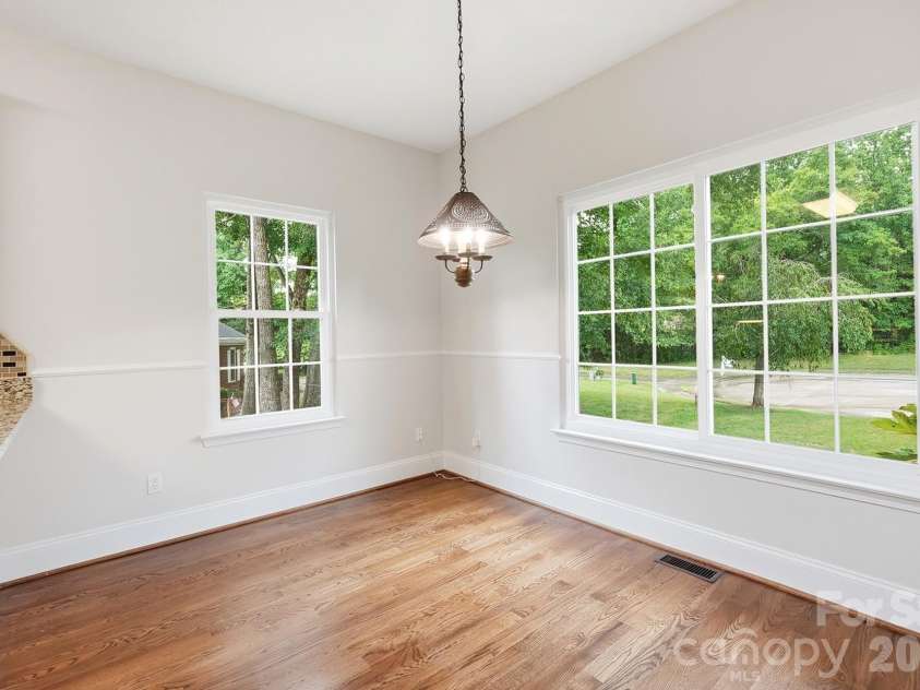 2628 Whitehall Court, Rock Hill, SC 29732.  MLS# CAR4401627, YatesRealty ID 36859. Breakfast room