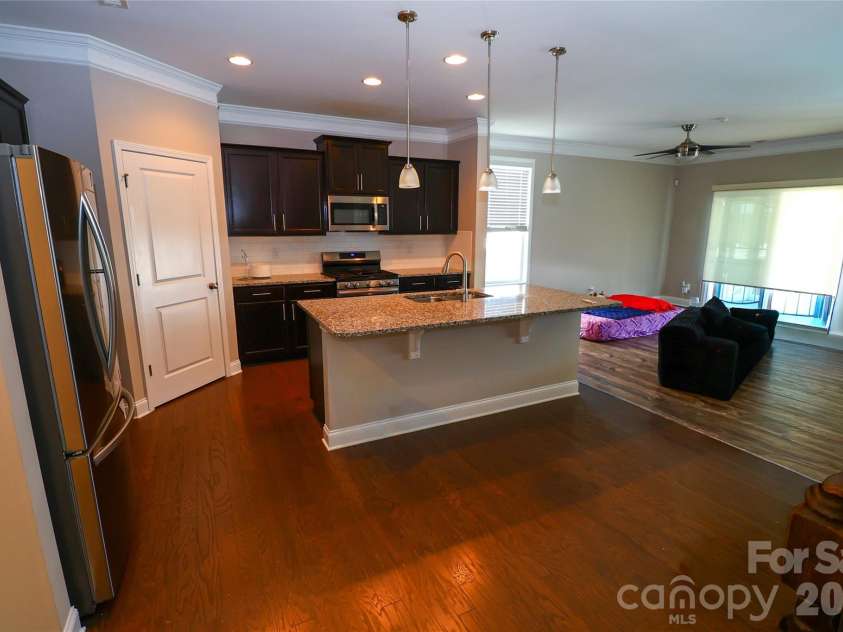 109 Americana Drive, Mooresville, NC 28115.  MLS# CAR4399467, YatesRealty ID 36861. 