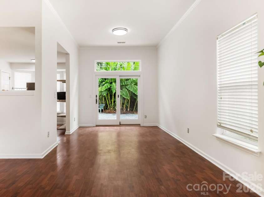2940 Hosta Drive, Charlotte, NC 28269.  MLS# CAR4398413, YatesRealty ID 36862. Bright dining space connected to the kitchen means entertaining happens naturally. Light from windows keeps this area cheerful and inviting.