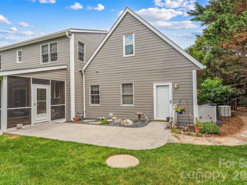 6 Southbrook Drive, Fletcher, NC 28732.  MLS# CAR4396867, YatesRealty ID 36863. 