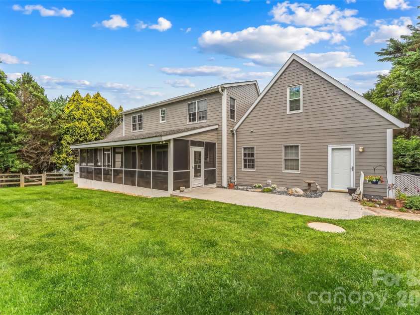 6 Southbrook Drive, Fletcher, NC 28732.  MLS# CAR4396867, YatesRealty ID 36863. 