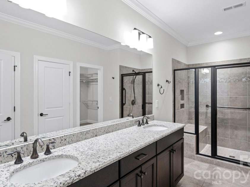 5201 Looking Glass Trail, Denver, NC 28037.  MLS# CAR4379501, YatesRealty ID 36864. 
