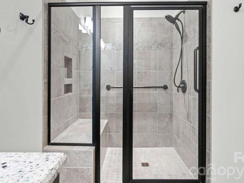 5201 Looking Glass Trail, Denver, NC 28037.  MLS# CAR4379501, YatesRealty ID 36864. 