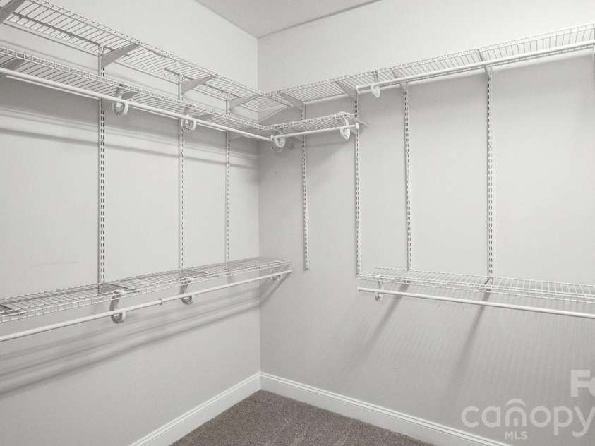 5201 Looking Glass Trail, Denver, NC 28037.  MLS# CAR4379501, YatesRealty ID 36864. 