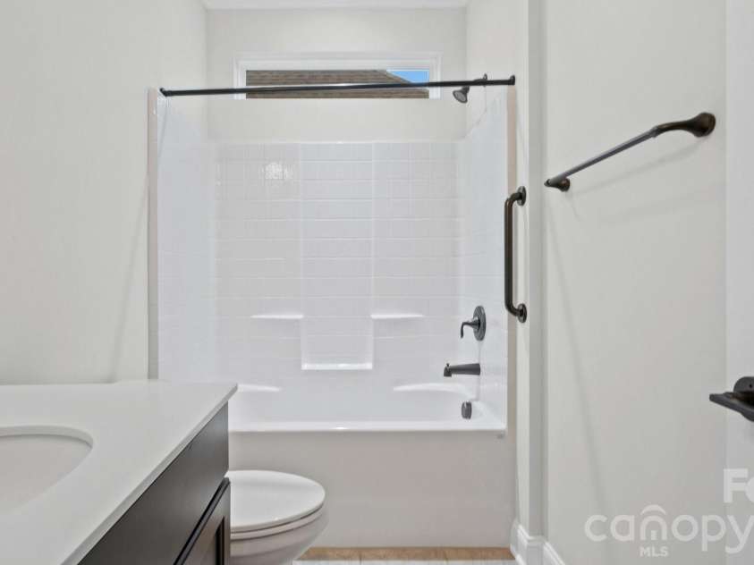 5201 Looking Glass Trail, Denver, NC 28037.  MLS# CAR4379501, YatesRealty ID 36864. 