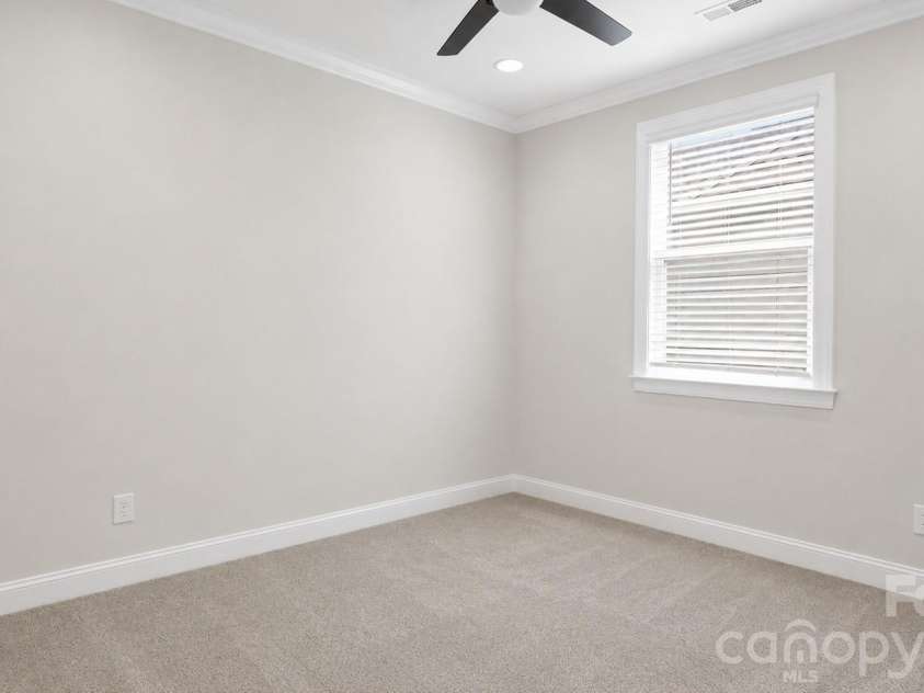 5201 Looking Glass Trail, Denver, NC 28037.  MLS# CAR4379501, YatesRealty ID 36864. 