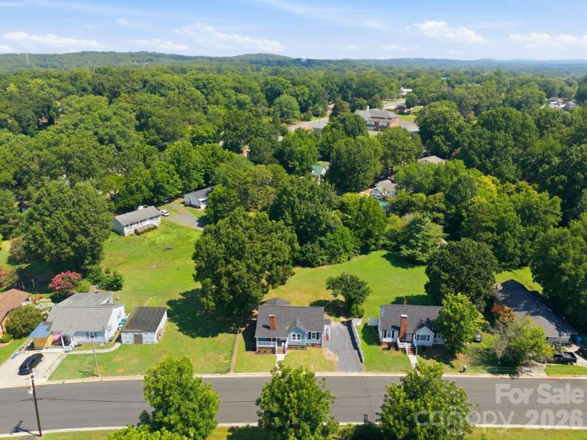1508 Old Charlotte Road, Albemarle, NC 28001.  MLS# CAR4391406, YatesRealty ID 36865. 