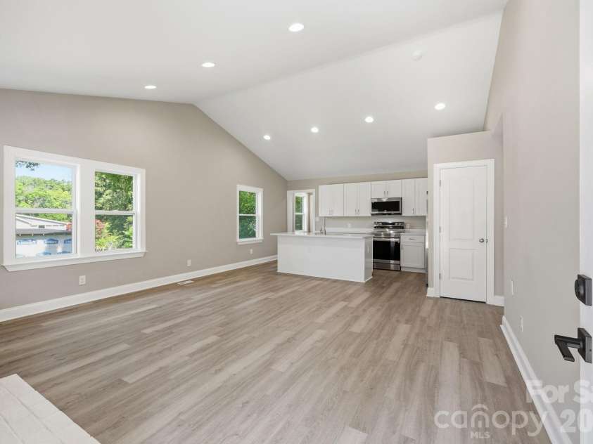 1508 Old Charlotte Road, Albemarle, NC 28001.  MLS# CAR4391406, YatesRealty ID 36865. 
