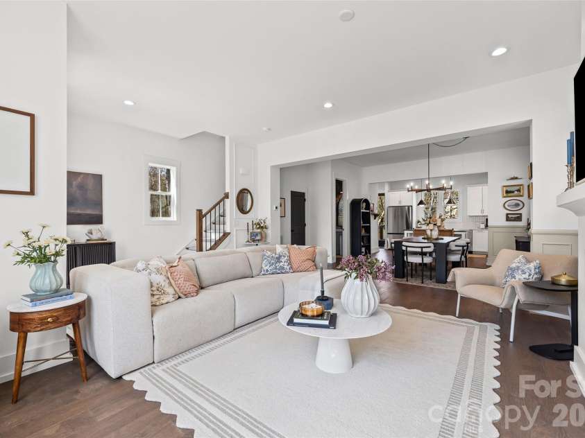 1201 Delane Avenue, Charlotte, NC 28211.  MLS# CAR4354806, YatesRealty ID 3687. 