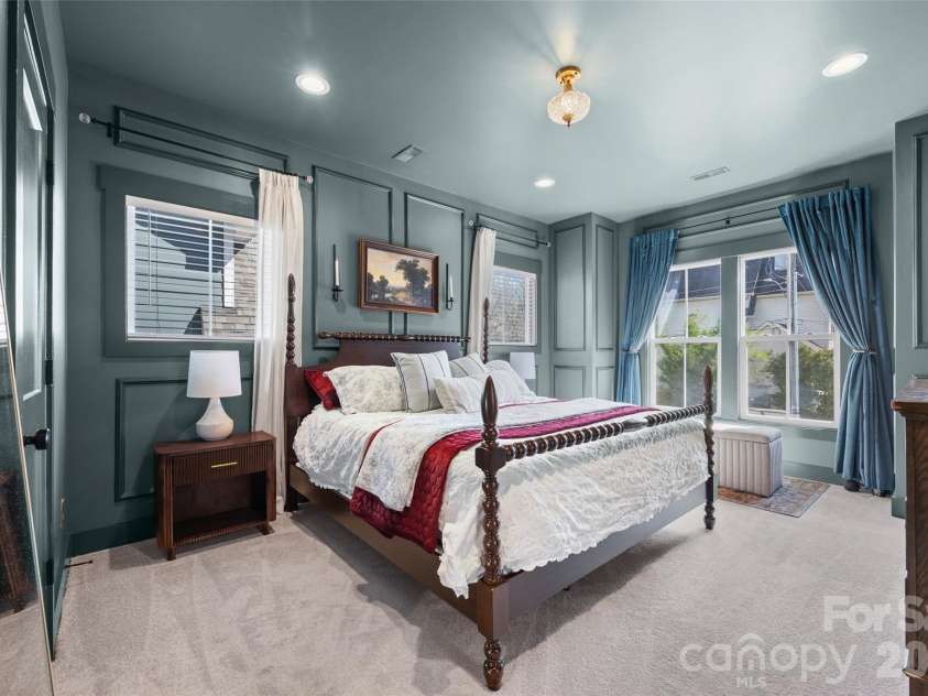 1201 Delane Avenue, Charlotte, NC 28211.  MLS# CAR4354806, YatesRealty ID 3687. 