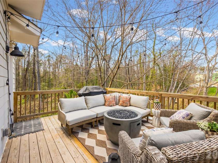 1201 Delane Avenue, Charlotte, NC 28211.  MLS# CAR4354806, YatesRealty ID 3687. 