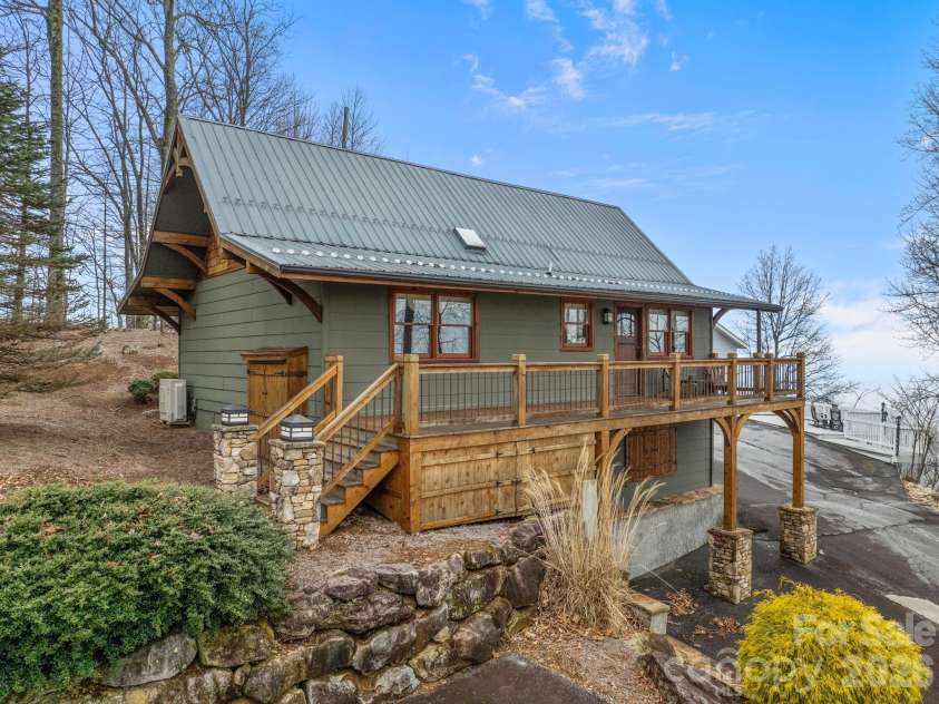 6773 Pinnacle Mountain Road, Zirconia, NC 28790.  MLS# CAR4403827, YatesRealty ID 36870. 