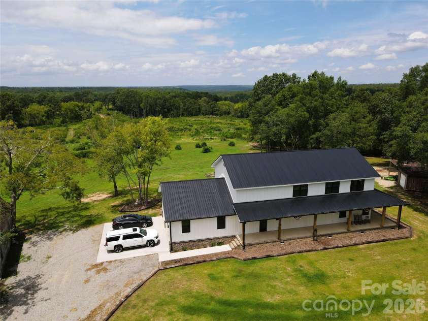 1726 Old Cheraw Highway, Rockingham, NC 28379.  MLS# CAR4403632, YatesRealty ID 36875. 