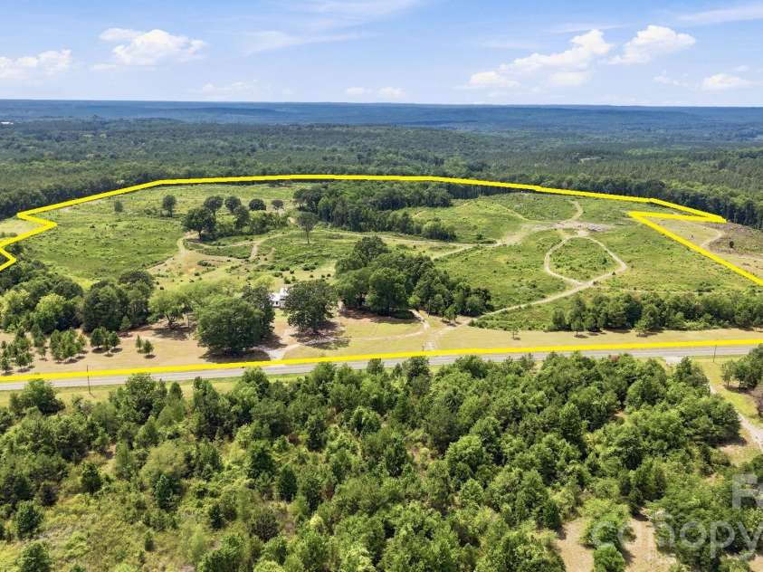 1726 Old Cheraw Highway, Rockingham, NC 28379.  MLS# CAR4403632, YatesRealty ID 36875. 