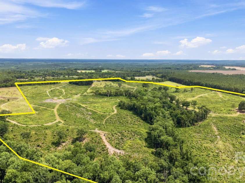 1726 Old Cheraw Highway, Rockingham, NC 28379.  MLS# CAR4403632, YatesRealty ID 36875. 