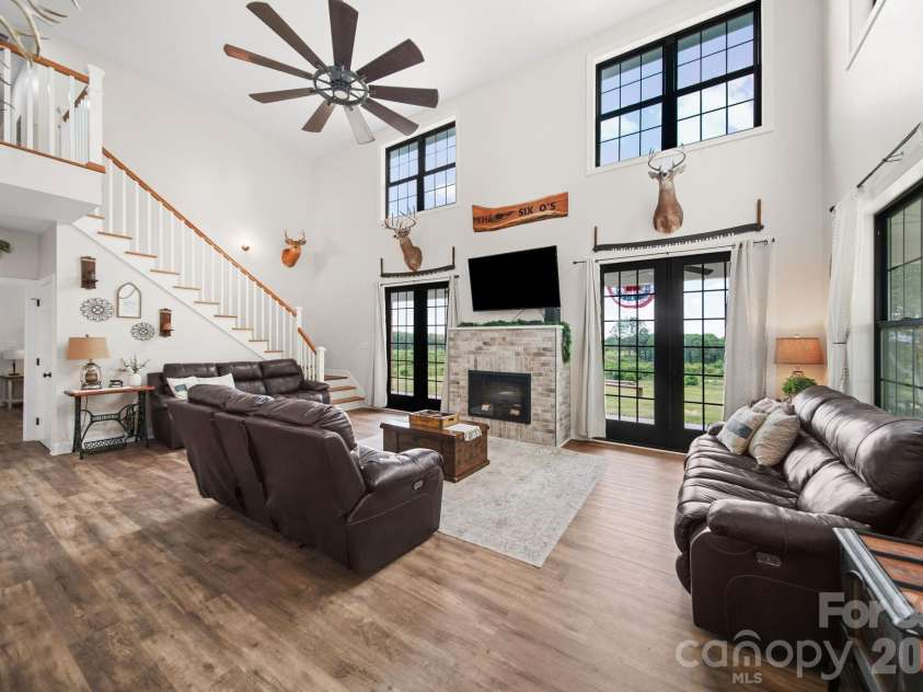 1726 Old Cheraw Highway, Rockingham, NC 28379.  MLS# CAR4403632, YatesRealty ID 36875. 
