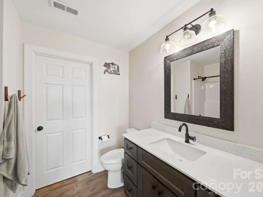 1726 Old Cheraw Highway, Rockingham, NC 28379.  MLS# CAR4403632, YatesRealty ID 36875. Bedroom 3 private bath