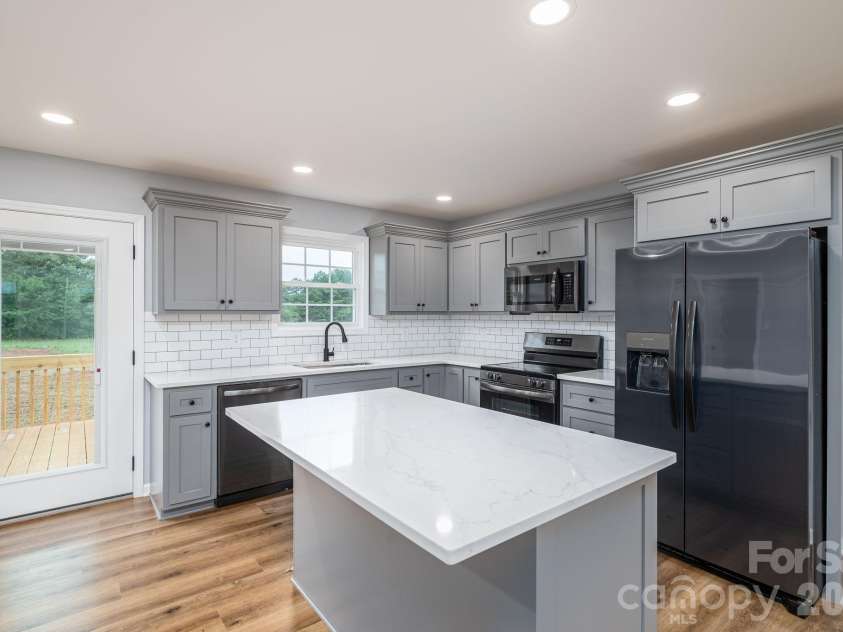 307 Northbrook III School Road, Vale, NC 28168.  MLS# CAR4403635, YatesRealty ID 36876. Kitchen