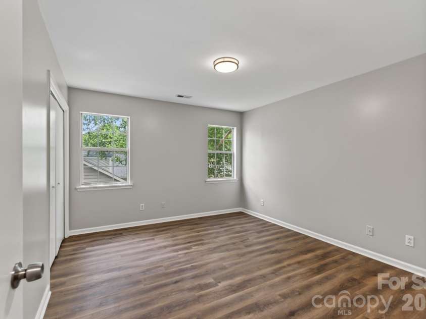 8511 Albury Walk Lane, Charlotte, NC 28277.  MLS# CAR4403650, YatesRealty ID 36880. 