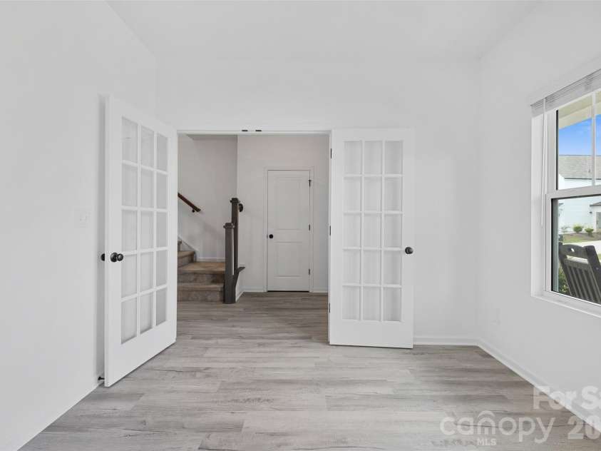 483 Switch Street, York, SC 29745.  MLS# CAR4404015, YatesRealty ID 36884. 