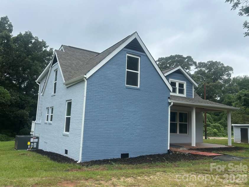 1150 Radcliff Road, Chester, SC 29706.  MLS# CAR4401504, YatesRealty ID 36885. 