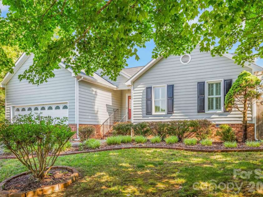 4126 Carroll Ridge Court, High Point, NC 27265.  MLS# CAR4403857, YatesRealty ID 36886. 