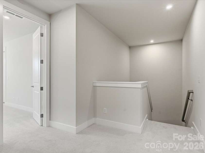 321 Ardmore Drive, Belmont, NC 28012.  MLS# CAR4404209, YatesRealty ID 36887. Second floor landing