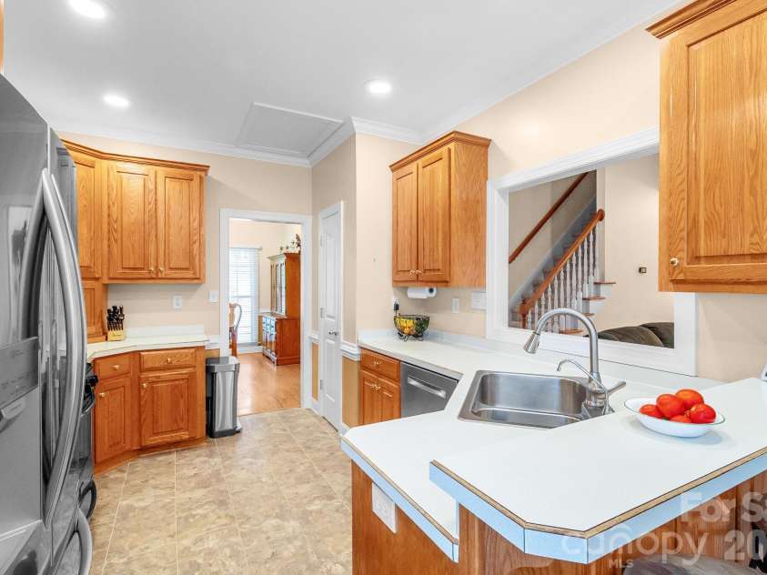 209 SouthFork Lane, Belmont, NC 28012.  MLS# CAR4404207, YatesRealty ID 36888. 
