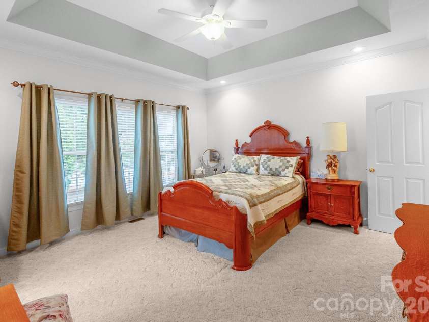 209 SouthFork Lane, Belmont, NC 28012.  MLS# CAR4404207, YatesRealty ID 36888. 