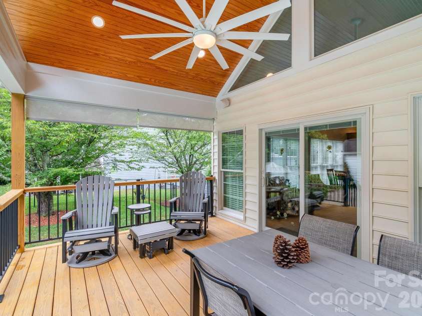 209 SouthFork Lane, Belmont, NC 28012.  MLS# CAR4404207, YatesRealty ID 36888. 