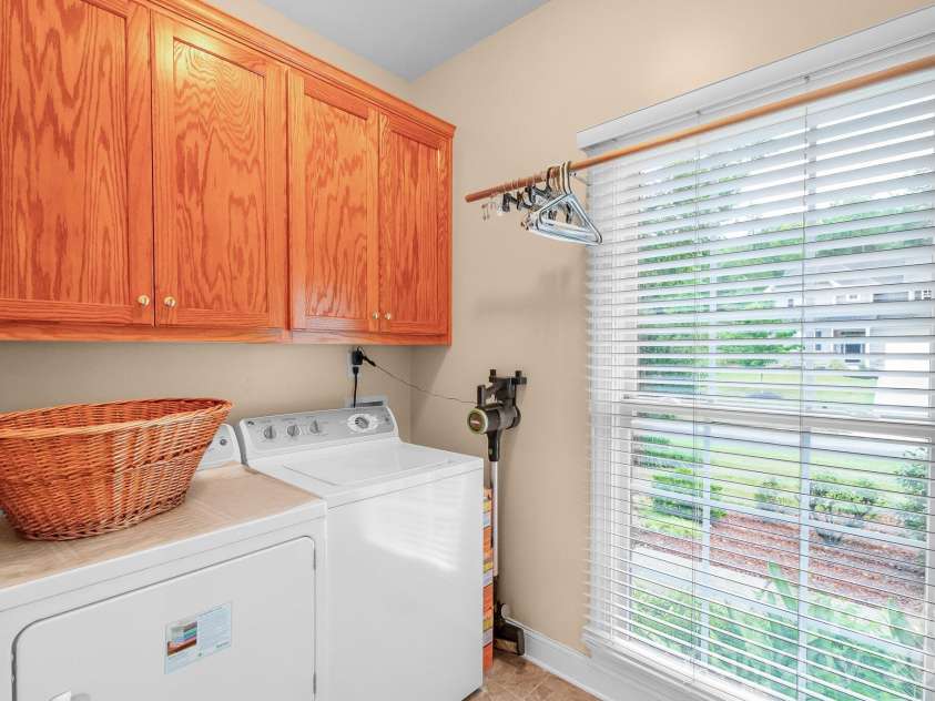 209 SouthFork Lane, Belmont, NC 28012.  MLS# CAR4404207, YatesRealty ID 36888. 