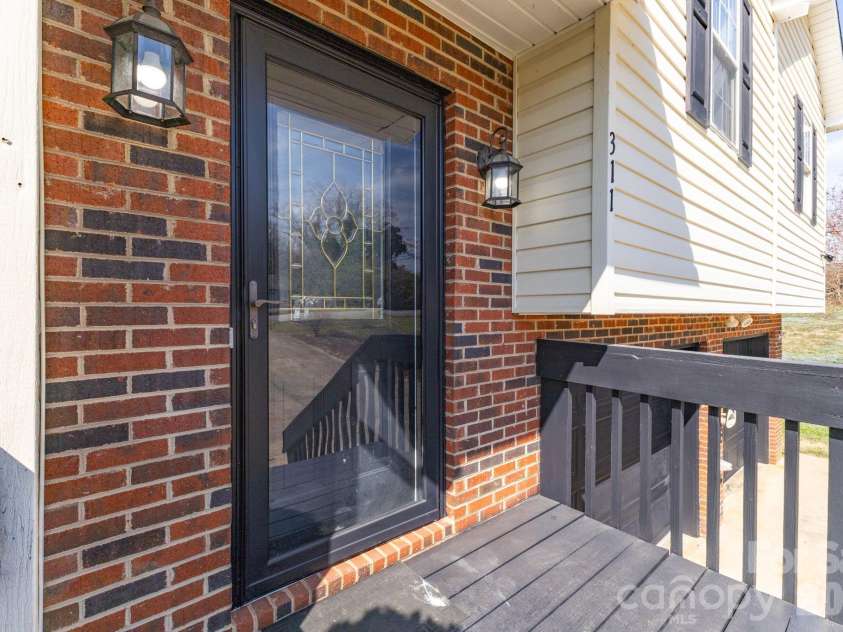 311 Meadow Drive, Morganton, NC 28655.  MLS# CAR4314467, YatesRealty ID 3689. 