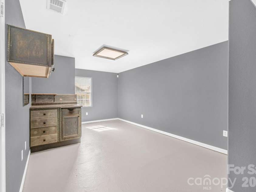 311 Meadow Drive, Morganton, NC 28655.  MLS# CAR4314467, YatesRealty ID 3689. 