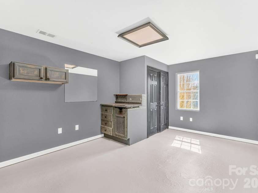 311 Meadow Drive, Morganton, NC 28655.  MLS# CAR4314467, YatesRealty ID 3689. 