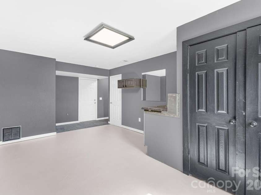 311 Meadow Drive, Morganton, NC 28655.  MLS# CAR4314467, YatesRealty ID 3689. 