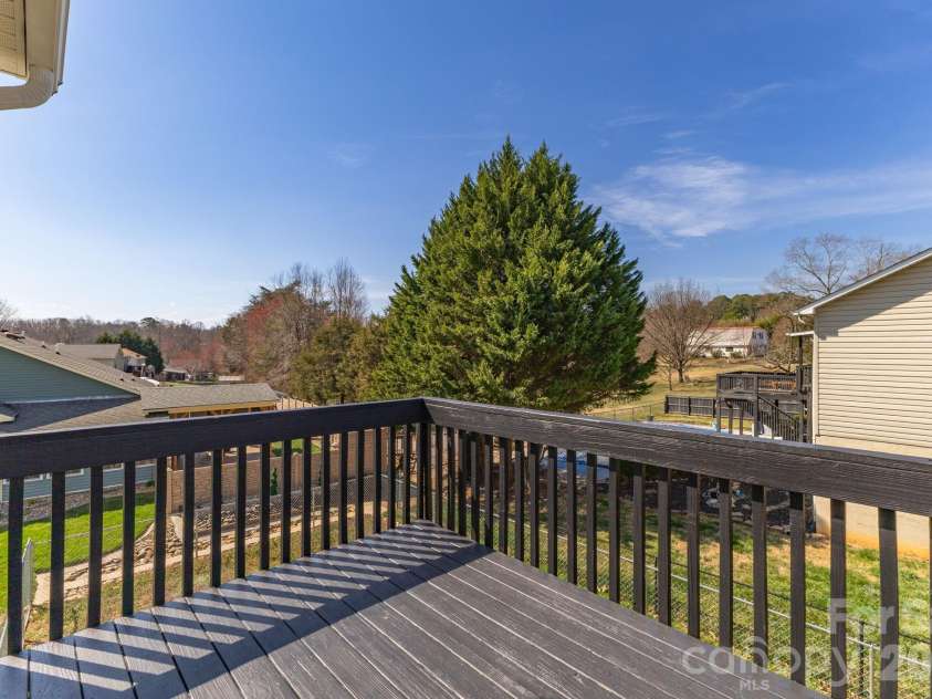 311 Meadow Drive, Morganton, NC 28655.  MLS# CAR4314467, YatesRealty ID 3689. 