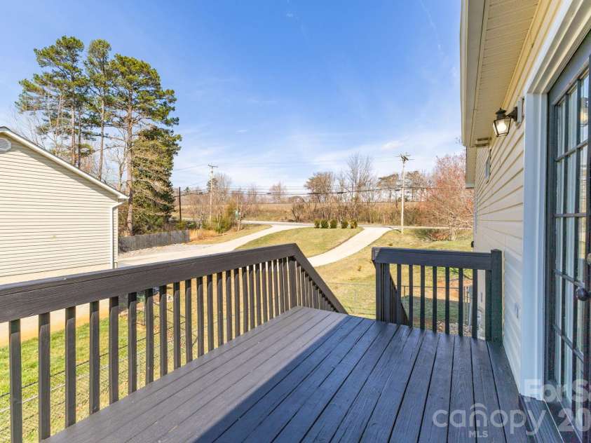 311 Meadow Drive, Morganton, NC 28655.  MLS# CAR4314467, YatesRealty ID 3689. 
