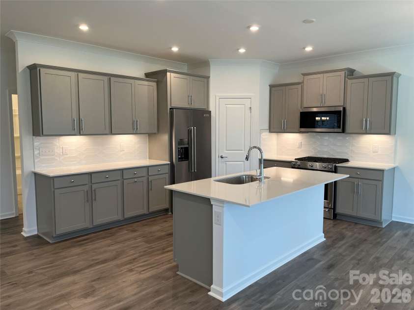 11608 Glasden Road, Charlotte, NC 28278.  MLS# CAR4404232, YatesRealty ID 36890. Representative Photo