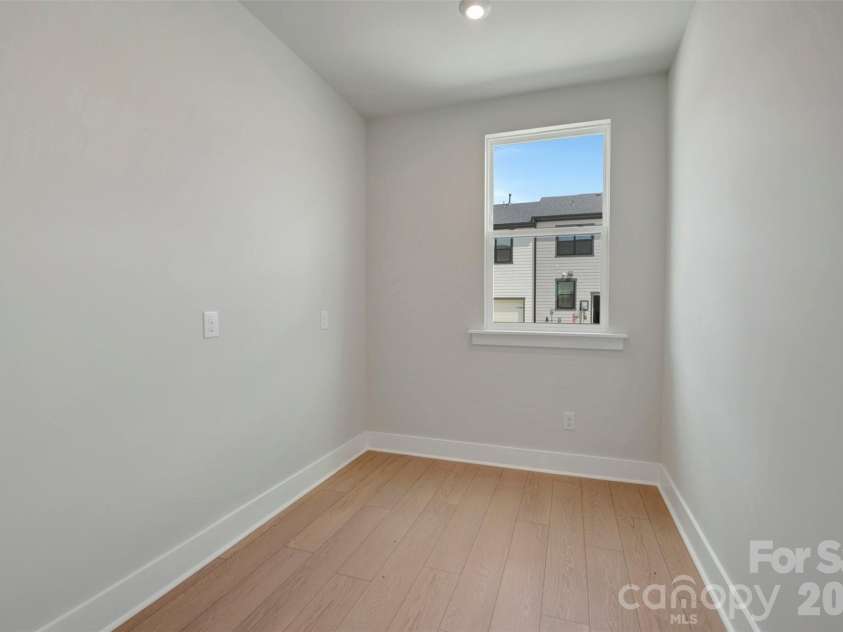 314 Ardmore Drive, Belmont, NC 28012.  MLS# CAR4404249, YatesRealty ID 36893. First floor office
