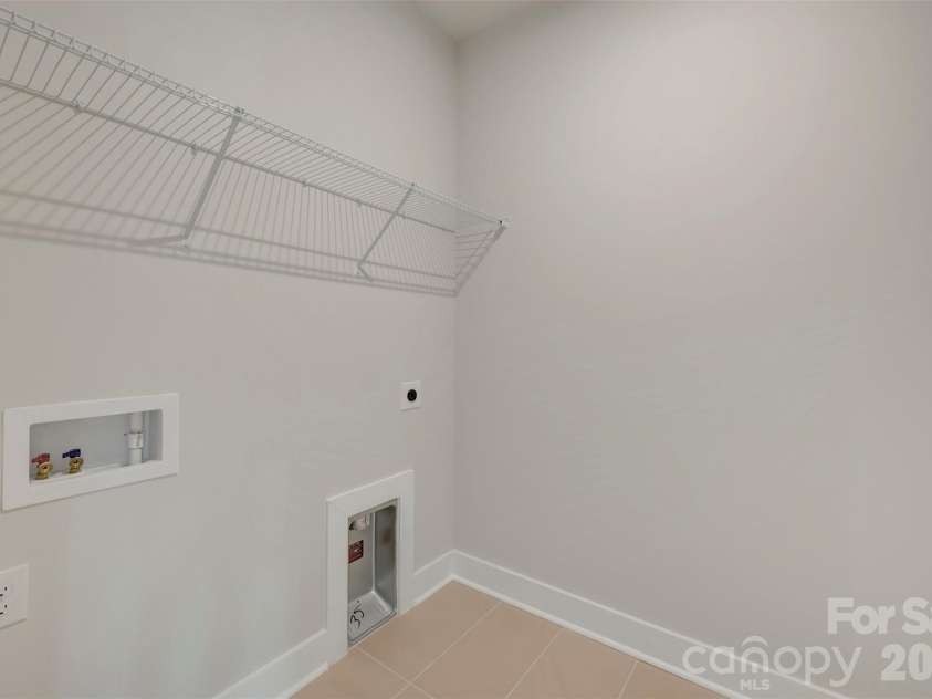 314 Ardmore Drive, Belmont, NC 28012.  MLS# CAR4404249, YatesRealty ID 36893. Laundry