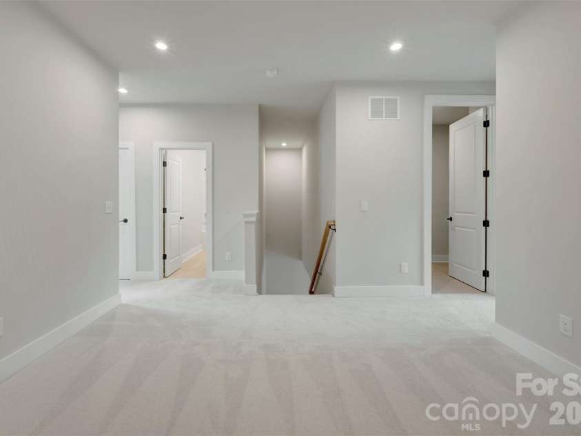 314 Ardmore Drive, Belmont, NC 28012.  MLS# CAR4404249, YatesRealty ID 36893. Loft
