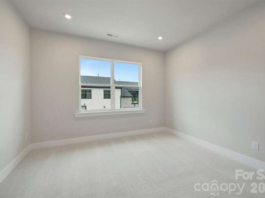 314 Ardmore Drive, Belmont, NC 28012.  MLS# CAR4404249, YatesRealty ID 36893. Secondary bedroom