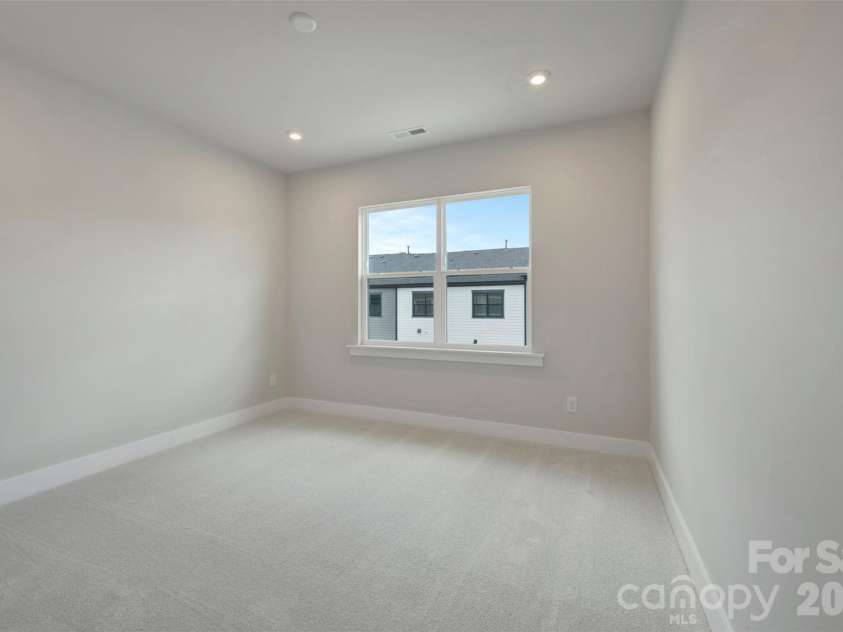 314 Ardmore Drive, Belmont, NC 28012.  MLS# CAR4404249, YatesRealty ID 36893. Secondary bedroom