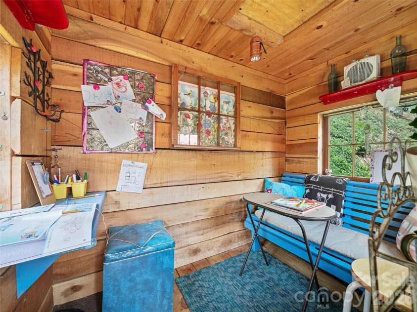 1065 Upper Pig Pen Road, Green Mountain, NC 28740.  MLS# CAR4400545, YatesRealty ID 36895. 