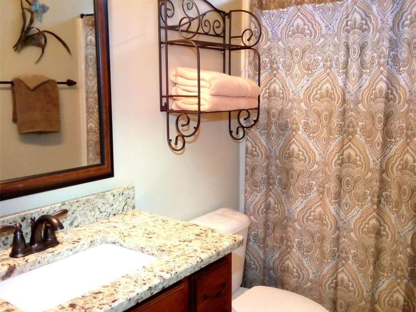 10234 Lakeshore Drive, Lancaster, SC 29720.  MLS# CAR4403898, YatesRealty ID 36897. 
