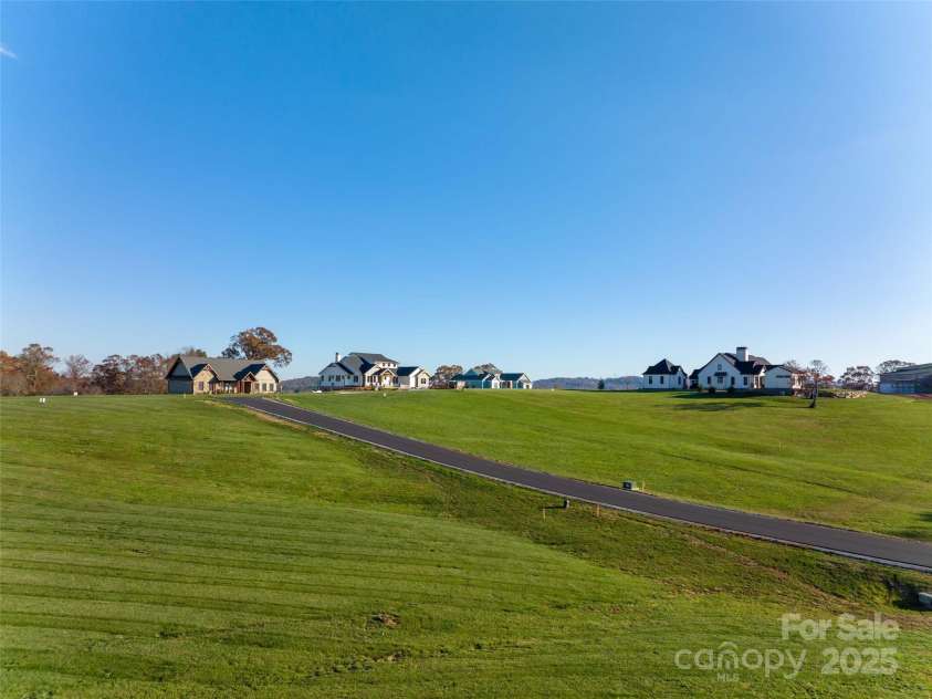 265 Majestic Ridge Road, Mills River, NC 28759.  MLS# CAR4213621, YatesRealty ID 369. 