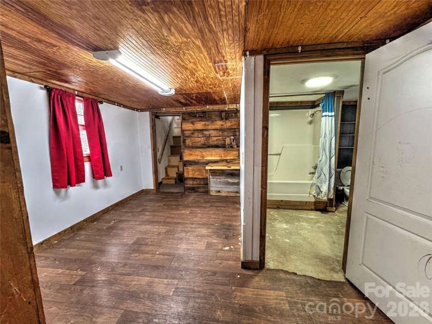 1101 Otter Creek Road, Topton, NC 28781.  MLS# CAR4343705, YatesRealty ID 3690. 