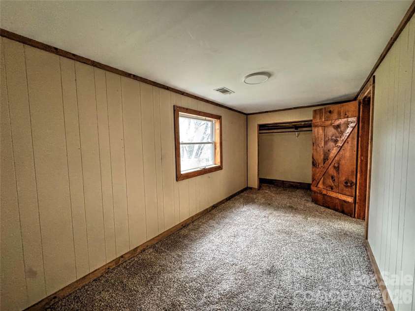 1101 Otter Creek Road, Topton, NC 28781.  MLS# CAR4343705, YatesRealty ID 3690. 