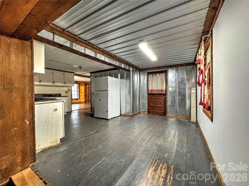 1101 Otter Creek Road, Topton, NC 28781.  MLS# CAR4343705, YatesRealty ID 3690. 